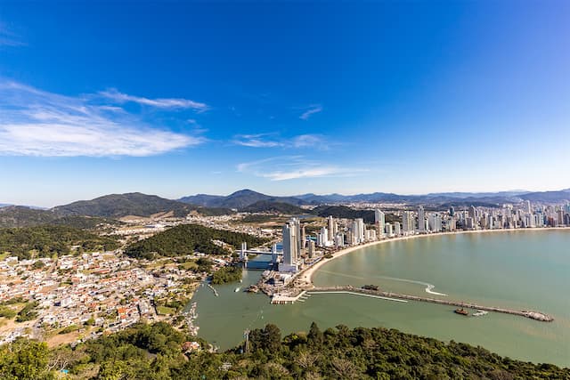 CAMBORIU 2027